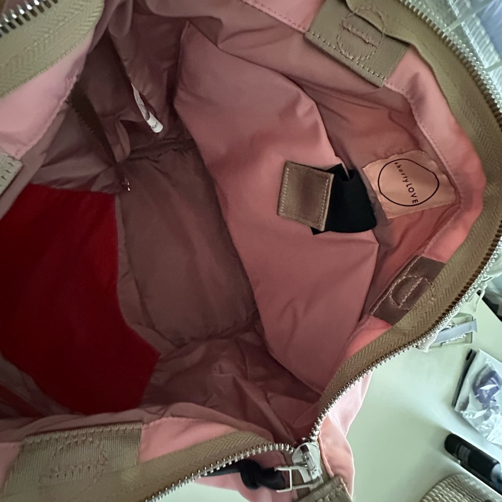 ShortyLOVE Tillie PINK tote.  No longer available in this color.  Gently used. - Picture 7 of 10